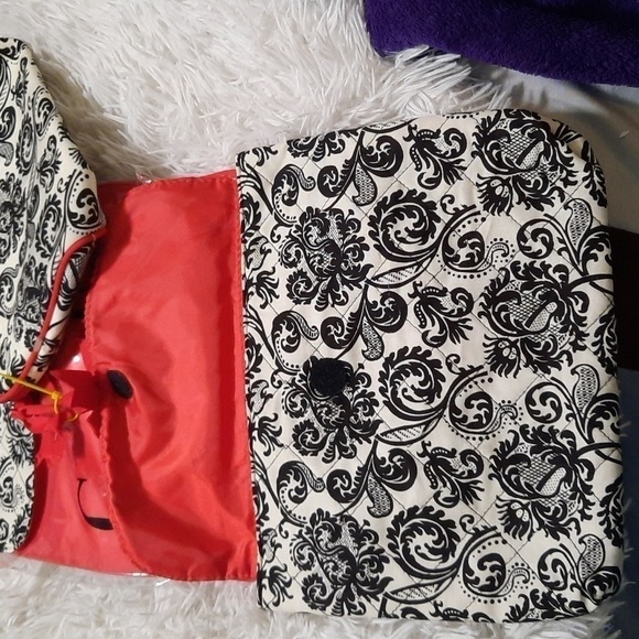 COSMETIC Travel Pouch - Picture 6 of 9